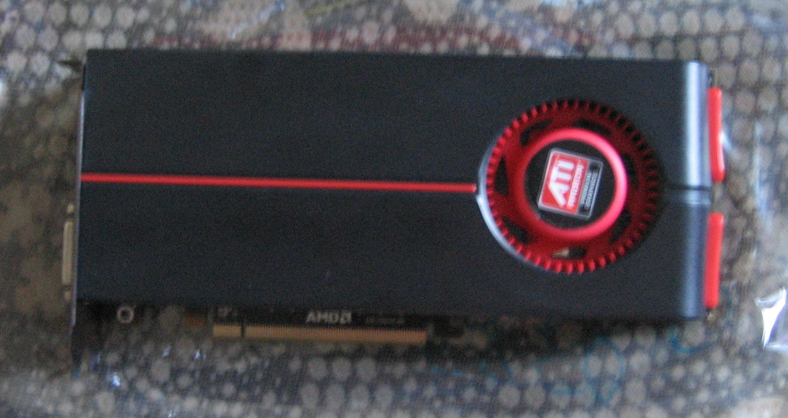  Sapphire ATI AMD Radeon HD 5850 1Gb
