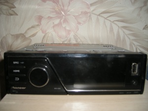  pioneer MVH-8200