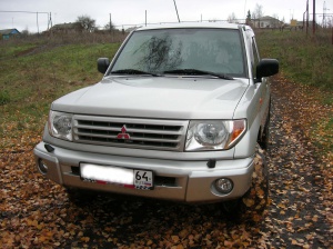 MITSUBISHI RAJERO PININ