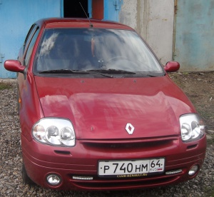  renault clio II , symbol