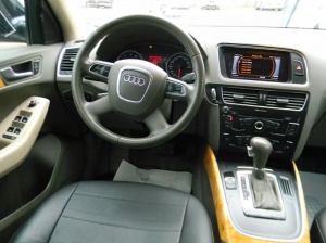 AUDI Q5 2.0 AT Quattro