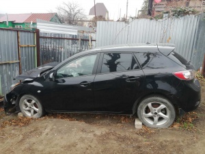 Mazda 3 �����
