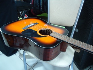 FENDER CD-60  