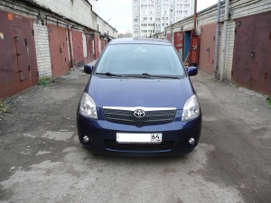  TOYOTA COROLLA VERSO 2.0 2002..